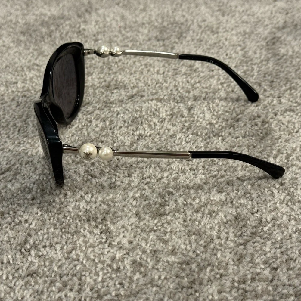 CHANEL Polarized Butterfly Winter Pearl Sunglasses in Black - Picture 5 of 7